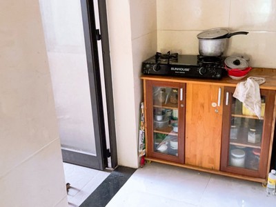 Bán nhà phố lương thế vinh   3 tầng, 158.8m , vị trí trung tâm, kinh doanh tốt   giá 10.xx tỷ 2