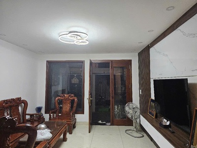 Bán nhà thạch bàn xuân đỗ long biên   50m    3 tầng   6,2 tỷ   nhà đẹp ở ngay 0