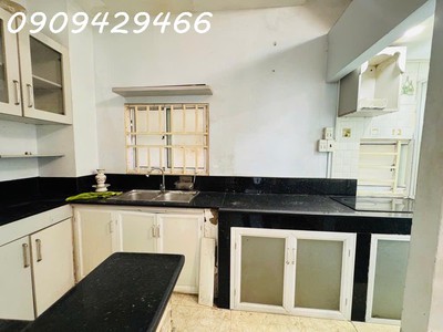 5,8 tỷ   quận 7   hẻm xe hơi   sổ hồng riêng   gần nguyễn thị thập 3