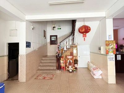 Bán nhà mặt tiền tên lửa - gần tỉnh lộ 10,  dt: 11,8x15,5m,4 tầng - 14pn, 22,5 tỷ, 3