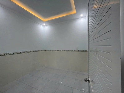 Nhà góc 2 mt đẹp, gần trường trấn biên, đường nhựa 6m thông chỉ 3,5 tỷ 2