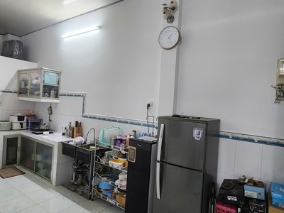 Bán nhà mặt tiền p. bình thủy - sổ hồng riêng - giá chỉ 2 tỷ 4