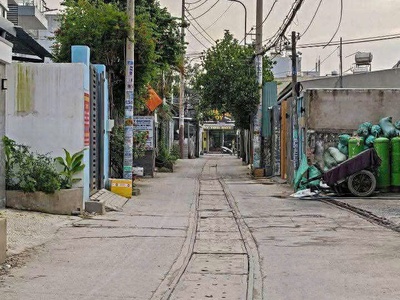 Bán nhà trọ  4,2 x 23m shr trung mỹ tây   quận 12 hẻm xe hơi thông giá chỉ 48tr/m2 gần tân bình 3