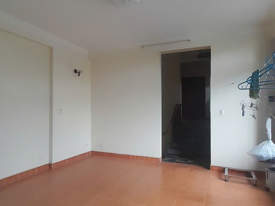Cho thuê nhà đường Máng , An Đồng , An Dương .Đườg Ô tô tránh nhau . Làm văn phòng , spa , ở ok 4