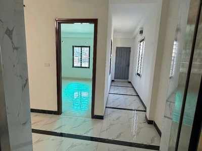 Cho thuê nhà mặt phố trương định   4 tầng 1 tum   mặt tiền 5m 2