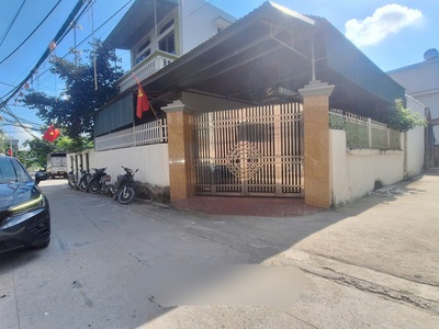 Bán nhà c4 việt hùng đông anh - ô tô đỗ cửa - nhỉnh 3 tỷ 2