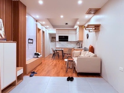 Tập thể cầu giấy tầng 1-dt 60m 2 ngủ 2 wc  giá 5,15 tỷ,ngõ ô tô tải tránh 1