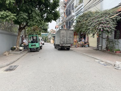 Cần bán 40m2 nhà 4 tầng mặt phố Phạm Khắc Quảng. Vị trí đẹp, kinh doanh sầm uất 3