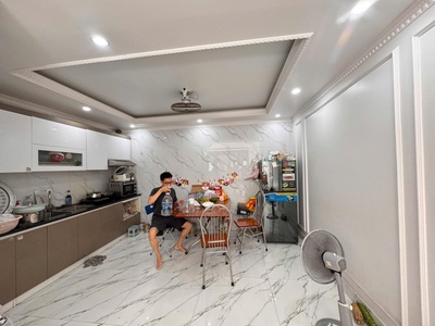 Cần bán nhà 4 tầng đẹp tại tuyến 2 đường Hồ Sen   Trung tâm Hải Phòng 6