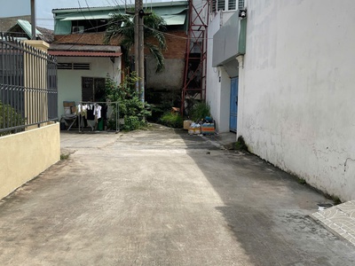 Bán lô đất có sổ tiêng full thổ cư, có thể xây dựng ngay 0
