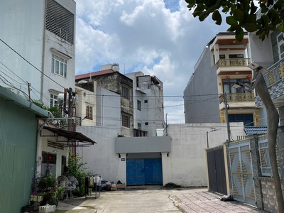 Bán lô đất có sổ tiêng full thổ cư, có thể xây dựng ngay 2