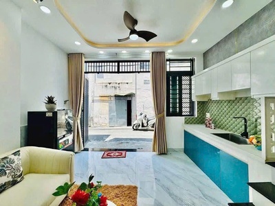 Siêu phẩm nhà 1 triệt - 2 lầu thiết kế hiện đại - Khu vực đồng bộ vip - Ngay trung tâm-Giá chỉ 2 tỷ 8