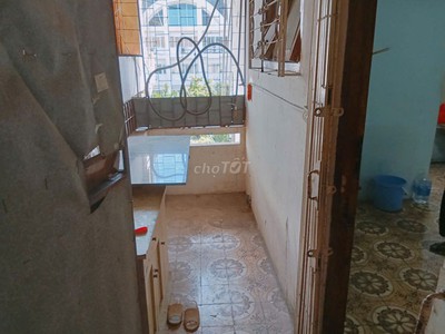 Chính chủ cho thuê căn hộ chung cư số 51 Huỳnh Thúc Kháng, Đống Đa 3