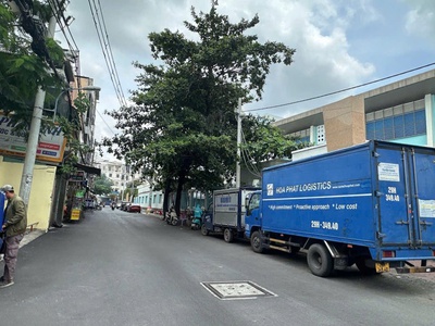 Nhà phố hẻm 350 ngay kdc cityland lotte nguyễn văn lượng 84m2 4 lầu kd sầm uất 12.5 tỷ. 0