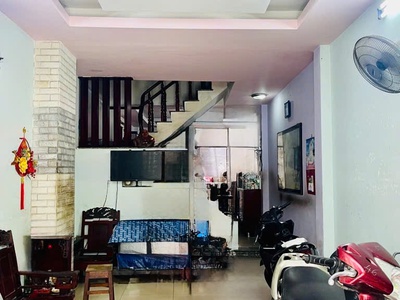 Mặt tiền kd đỉnh   trung tâm q.10   5 tầng btct chắc chắn   15 2