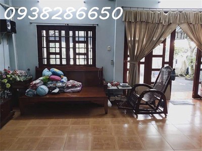 Mặt tiền khủng   căn góc 2 mặt thoáng   ngay cvpm quang trung- dt: 162m2,shr- hoàn công đủ - giá: 1
