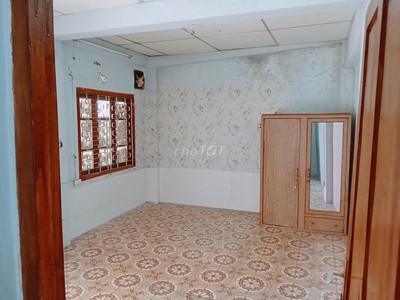Chính chủ cho thuê căn hộ chung cư số 51 huỳnh thúc kháng, đống đa 0