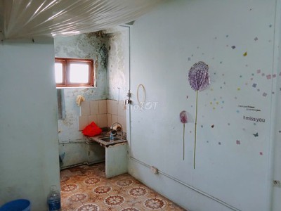 Chính chủ cho thuê căn hộ chung cư số 51 huỳnh thúc kháng, đống đa 2