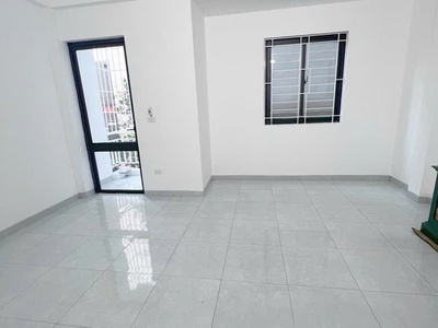 Bán nhà đàm quang trung   long biên   5 tầng   ngõ nông   6 tỷ   nhà dân xây ở ngay 2