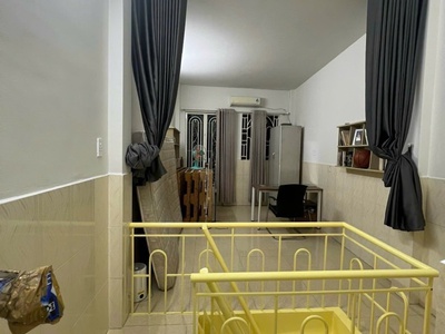 Bán nhà 3 tầng, 3 pn, 3 wc - hoàng diệu, q.4 - giá 6.3 tỷ - sổ hồng chính chủ 3