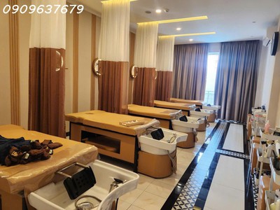 Gấp gấp mặt tiền kinh doanh đa ngành nghề - vị trí đắc địa - nhà đẹp 4 tầng bề thế - đang kd spa - 2