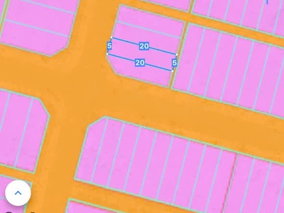 Chính chủ .gởi bán   1 lo ngang 5.x20. ngay sát trung tâm thương mại 1