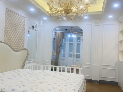 Hoàng hoa thám 45m x7 tầng chỉ 9,8 tỷ,cách ô tô 30m,nội thất tiền tỷ,ngõ thông 0