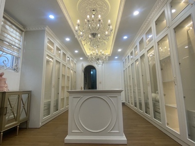 Hoàng hoa thám 45m x7 tầng chỉ 9,8 tỷ,cách ô tô 30m,nội thất tiền tỷ,ngõ thông 3