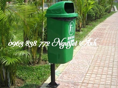 Thùng rác treo chân sắt compostie giá rẻ tại Phước Đạt 1