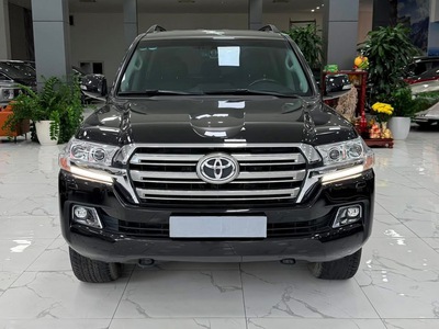 Bán Toyota Land Cruiser 4.6V8 sản xuất 2019. Xe quá mới. 0