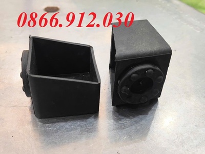 Nắp nhựa chụp chân võng vuông 40 phụ kiện bảo vệ chân võng 4
