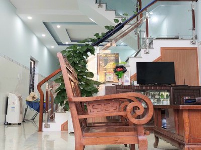 Hiếm tìm - Nhà 2 tầng mới - Diện tích 157m - Kiệt Ô tô thông - Đ. Bùi Bỉnh Uyên, Hòa Hải 0