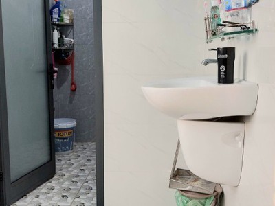 Hiếm tìm - Nhà 2 tầng mới - Diện tích 157m - Kiệt Ô tô thông - Đ. Bùi Bỉnh Uyên, Hòa Hải 2