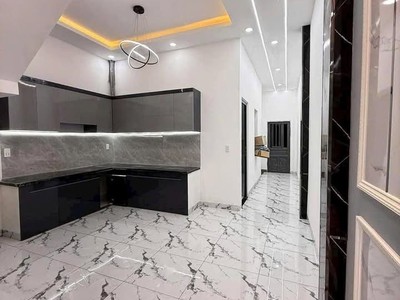 Nhà phố 1 trệt 2 lầu sang trọng   Đồng bộ vip   Giá chỉ 2 tỷ 4 1