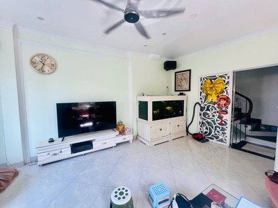 Cần tìm gấp chủ mới nhà ở đống đa 3