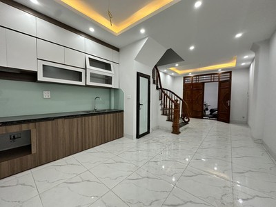 Bán nhà đại cát liên mạc 35m, 4 tầng ô tô đỗ cửa 1