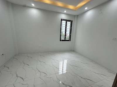 Bán nhà đại cát liên mạc 35m, 4 tầng ô tô đỗ cửa 3