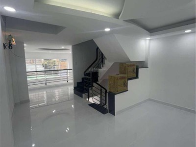 Bán nhà hẻm 6m gò dầu ngay tân sơn nhì 4x14m trệt lầu giá 6.1 tỷ 1