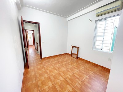 Chính chủ cần bán nhà mới xây quan nhân   thanh xuân dt 30m - 5 tầng   giá 6,7 tỷ 3
