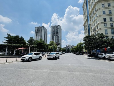 Mặt phố hồng tiến, view bv tâm anh, công viên, 120m2, mt 18m, kinh doanh - 9x tỷ 0