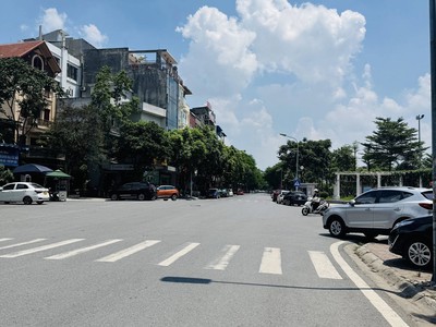 Mặt phố hồng tiến, view bv tâm anh, công viên, 120m2, mt 18m, kinh doanh - 9x tỷ 2