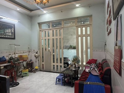 Nhà 1 sẹc lê thị riêng thới an 48m2 2 tầng 2 tỷ 850 còn bớt. 2