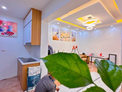 Tầng 2 tt đại học sp trần quốc hoàn 85m 3pn mới đẹp, 4.68 tỷ tt cầu giấy 1