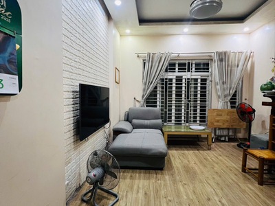 Vừa tầm tiền khu vực đống đa, 5 tầng nhỉnh 8 tỷ 2