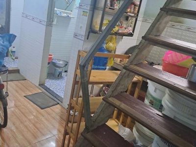 Bán đất full thổ cư 180 m2  12m x 15m , tặng nhà c4 - kdc hiện hữu, giáp quận 8 - chỉ 6 tỷ2 3
