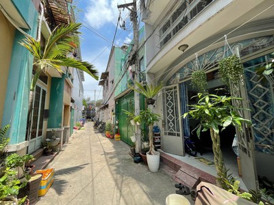 Bán nhà đường nguyễn hữu tiến, tân phú - 56m2 ngang 6m a4 0