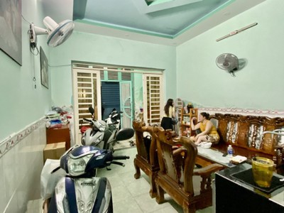 Nhà trần thị cờ thới an 60m2 2 tầng chỉ 3 tỷ 990 thương lượng. 1