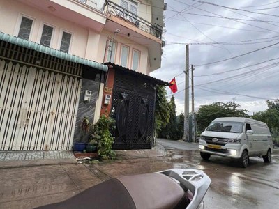  nhà 5 tầng khu dân cư cao cấp - trần thị năm - p.tân chánh hiệp - q12 - ngang 4,5 m - 68m2 - 0