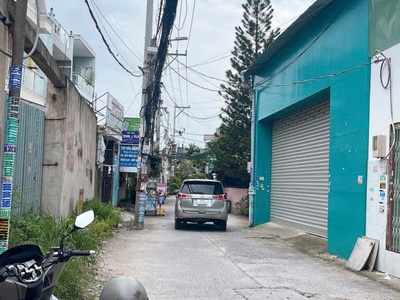 Bom tấn nhà xưởng ngay chợ bình thành hẻm xe tải 142m2,trệt lửng nhỉnh 7 tỷ 1