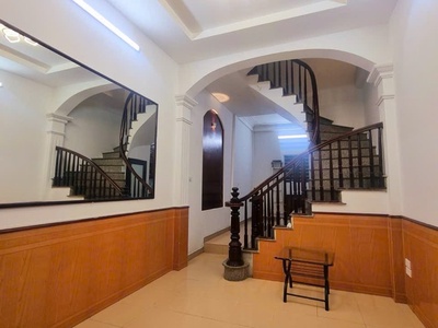 Thụy khuê 31m giá 8,3 tỷ ngõ rộng,2 thoáng,dân xây,cách phố 15m,nở hậu đẹp 1